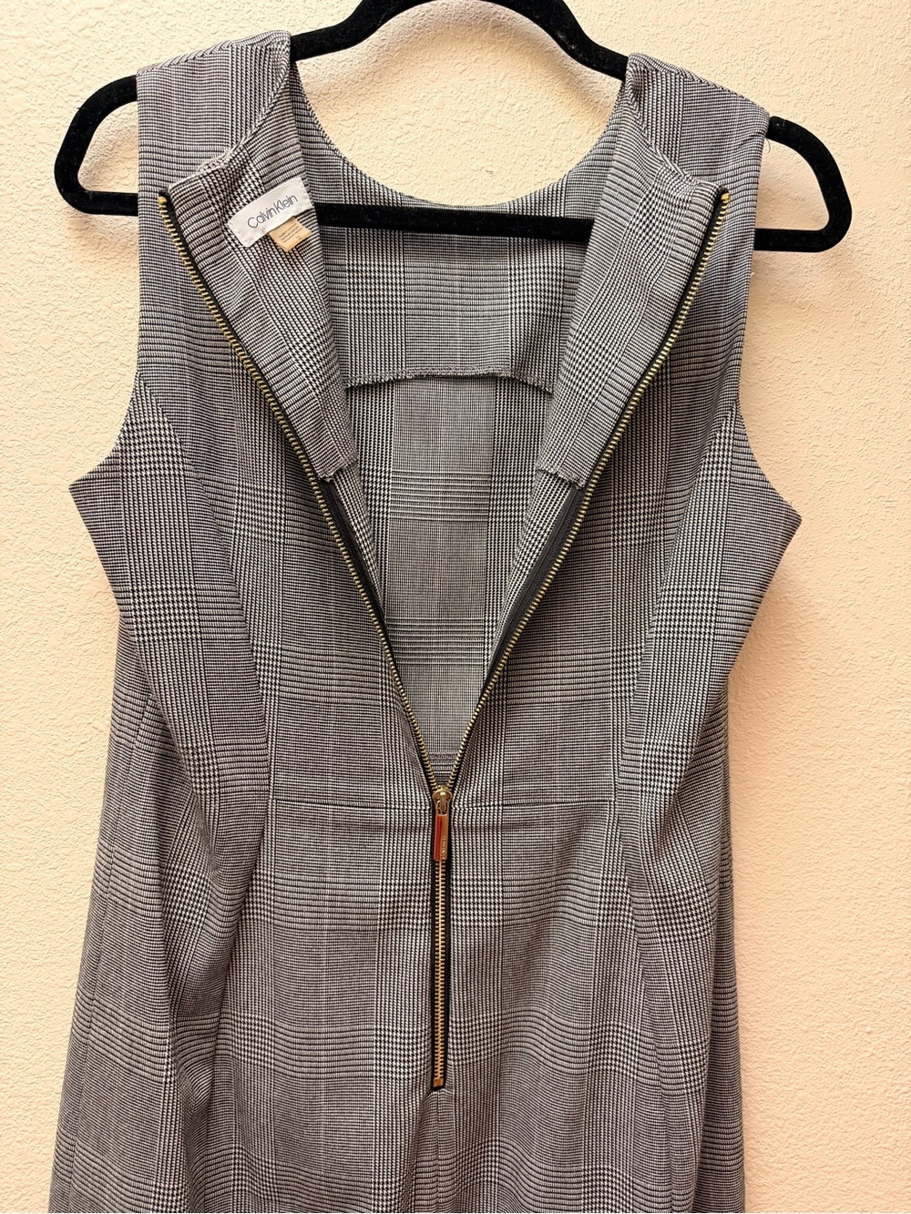 Calvin Klein Gray Plaid Zip-Front Sleeveless Dress